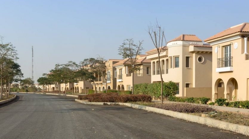 HYDE PARK, NEW CAIRO